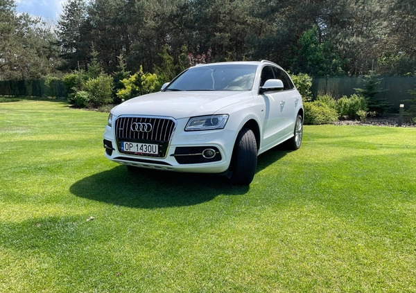 Audi Q5 cena 82500 przebieg: 128000, rok produkcji 2017 z Opole małe 211